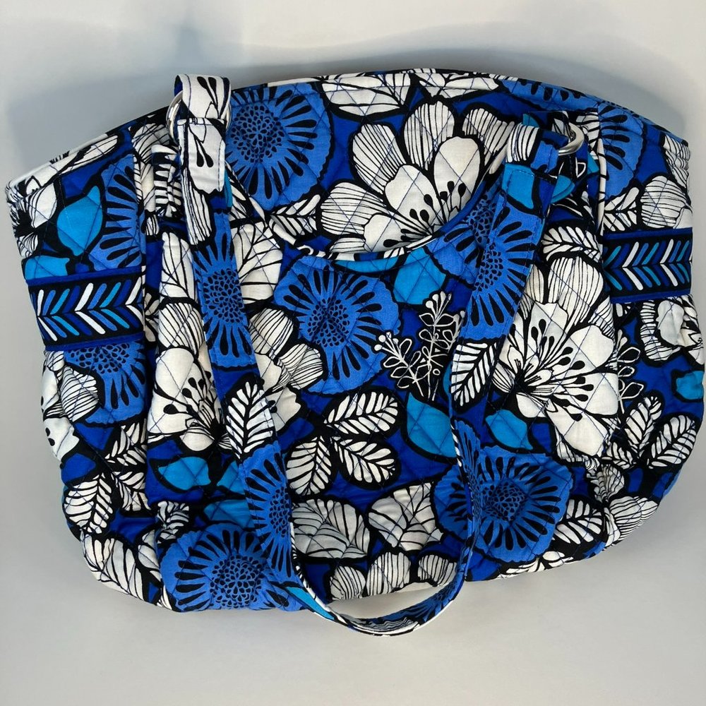 Vera Bradley Blue Bayou should bag purse handbag